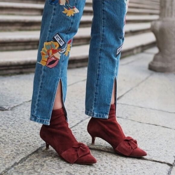 Zara - Picture 1 of 16